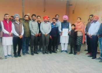 ਪੁਰਾਣੀ ਪੈਨਸ਼ਨ ਪ੍ਰਾਪਤੀ ਫਰੰਟ ਵੱਲੋਂ ਵਿਧਾਇਕ ਪੰਡੋਰੀ ਨੂੰ ਦਿੱਤਾ ਗਿਆ ਮੰਗ ਪੱਤਰ