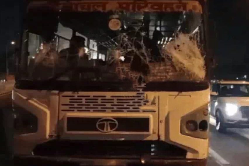 ਪੰਜਾਬ ‘ਚ ਹਿਮਾਚਲ ਦੀ ਬੱਸ ‘ਤੇ ਹਮਲਾ…ਦੋਵੇਂ ਰਾਜਾਂ ਦੇ ਆਮ ਲੋਕਾਂ ‘ਚ ਸਹਿਮ ਦਾ ਮਾਹੌਲ