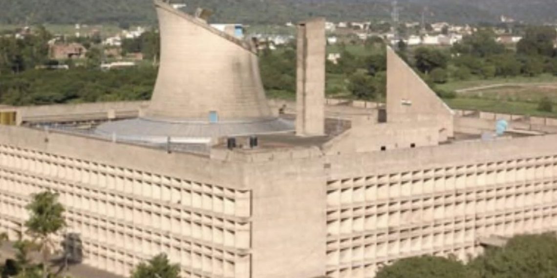 ਵਿਧਾਨ ਸਭਾ ‘ਚ ਗੂੰਜਿਆ ਬਰਨਾਲੇ ਦੇ ਇੱਕ ਕਾਲਜ ਦਾ ਮੁੱਦਾ…ਪੜ੍ਹੋ ਖ਼ਬਰ