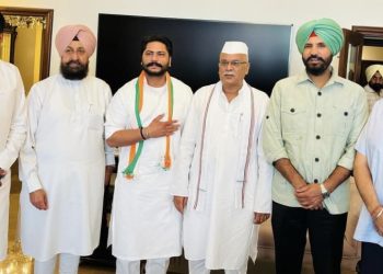 ਤੁਰ ਫਿਰ ਕੇ ਸਿਆਸੀ ਮੇਲਾ ਦੇਖਣ ਗਏ ਦਲਵੀਰ ਸਿੰਘ ਗੋਲਡੀ ਆ ਗਏ ਆਪਣੇ ਘਰ ਵਾਪਸ…!