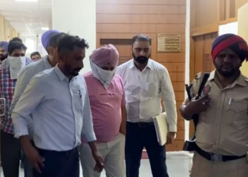 ਰਿਸ਼ਵਤਖ਼ੋਰੀ…ਨਾਇਬ ਤਹਿਸੀਲਦਾਰ ਤੇ ਪਟਵਾਰੀ ਦੀ ਜੋੜੀ ਨੂੰ ਵਿਜੀਲੈਂਸ ਨੇ ਰੰਗੇ ਹੱਥੀਂ ਕੀਤਾ ਕਾਬੂ