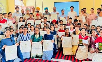 ਪੰਜਾਬ ਪ੍ਰਦੂਸ਼ਣ ਰੋਕਥਾਮ ਬੋਰਡ ਨੇ ਵਿਸ਼ਵ ਵਾਤਾਵਰਨ ਦਿਵਸ ਸਬੰਧੀ ਜਾਗਰੂਕਤਾ ਸਮਾਗਮ ਕਰਵਾਇਆ