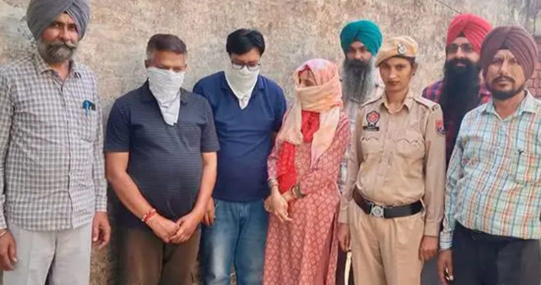 ਸਾਬਕਾ MLA ਦਾ ਮੁੰਡਾ ਤੇ ਨੂੰਹ, ਨਗਰ ਕੌਂਸਲ ਦੀ EO ਅਤੇ ਹੋਰਾਂ ਨੇ ਕੀਤੀ ਕਰੋੜਾਂ ਦੀ ਘਪਲੇਬਾਜ਼ੀ…ਮੁਕੱਦਮਾ ਦਰਜ…ਤਿੰਨ ਗ੍ਰਿਫ਼ਤਾਰ