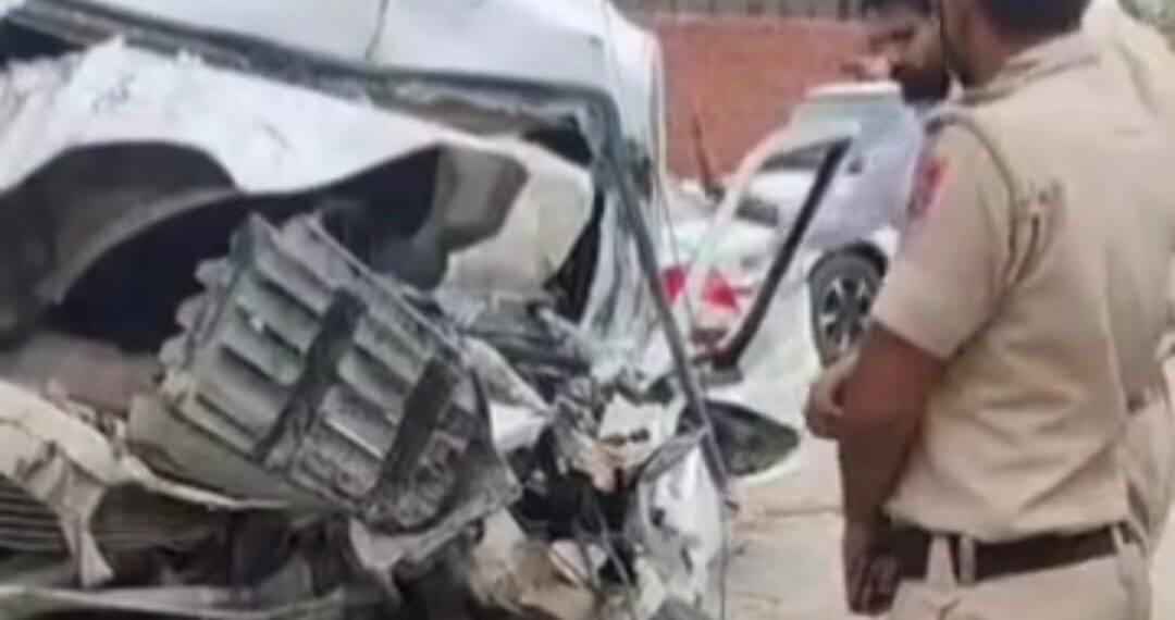 CIA ਸਟਾਫ਼ ਦੀ ਗੱਡੀ ਦੀ ਟਰਾਲੇ ਨਾਲ ਟੱਕਰ…ਇੱਕ ASI ਦੀ ਮੌਤ, ਇੰਸਪੈਕਟਰ ਸਮੇਤ 4 ਸਖ਼ਤ ਜ਼ਖ਼ਮੀ