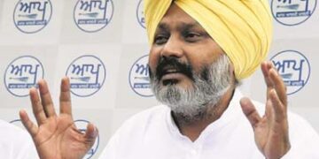 ਪੰਜਾਬ ਦੇ ਵਿੱਤ ਮੰਤਰੀ ਨੇ ਆਪਣੇ “ਸੰਦੂਕ” ਨੂੰ ਲਾ ਦਿੱਤਾ ਜਿੰਦਾ…ਸਾਰੇ ਸਰਕਾਰੀ ਵਿਭਾਗਾਂ ਨੂੰ ਦਿੱਤੇ ਹੋਏ ਪੈਸੇ ਵੀ ਵਾਪਸ ਮੰਗਵਾਏ