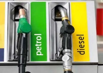 ਦਿੱਲੀ ‘ਚ ਪੁਰਾਣੇ ਵਹੀਕਲਾਂ ਨੂੰ ਪੈਟਰੋਲ-ਡੀਜ਼ਲ ਨਾ ਦੇਣ ਦਾ ਮਾਮਲਾ ਵਿਵਾਦਾਂ ‘ਚ ਫਸਿਆ