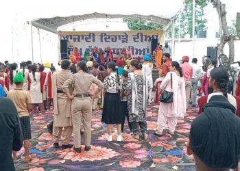 ਮਹਿਲ ਕਲਾਂ ਵਿਖੇ ਆਜ਼ਾਦੀ ਦਿਵਸ ਦਾ ਪੂਰਾ ਸਮਾਗਮ ਕਿਣਮਿਣ ਅਤੇ ਮਾੜੇ ਪ੍ਰਬੰਧਾਂ ਦੀ ਭੇਂਟ ਚੜਿਆ