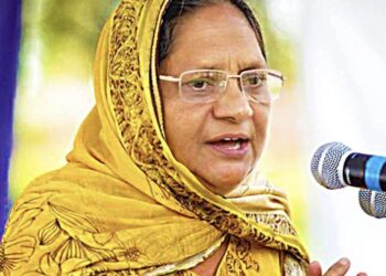 ਅੰਮ੍ਰਿਤਪਾਲ ਸਿੰਘ ਵੱਲੋਂ ਖੇਡੇ ਗਏ ਬੀਬੀ ਖਾਲੜਾ ਦੇ ਪੈਂਤੜੇ ਨਾਲ ਮੁਸ਼ਕਿਲ ਵਿੱਚ ਫਸੇ ਗਿਆਨੀ ਹਰਪ੍ਰੀਤ ਸਿੰਘ