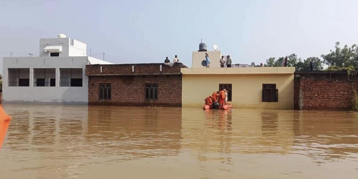 ਹੜ੍ਹ ਪੀੜਤਾਂ ਦੀ ਸਹਾਇਤਾ ਲਈ ਪੰਜਾਬ ਸਰਕਾਰ ਦੀ ਟੇਕ ਸਿਰਫ਼ ਕੇਂਦਰ ਸਰਕਾਰ ‘ਤੇ