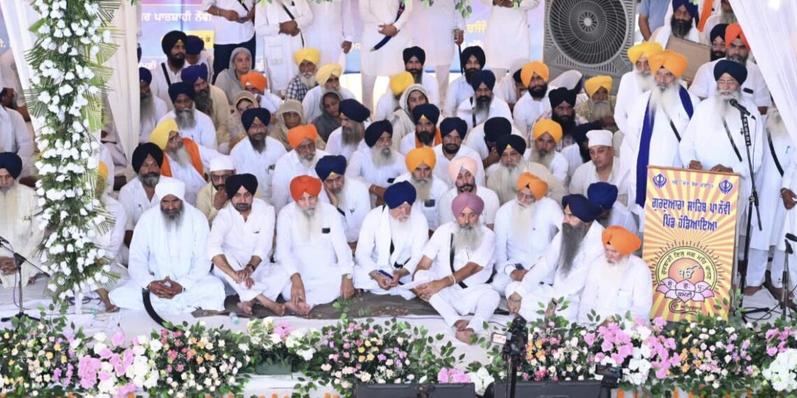 SGPC ਪ੍ਰਧਾਨ ਐਡਵੋਕੇਟ ਧਾਮੀ ਨੇ ਸਿਰੋਪਾ ਕਲਚਰ ਖਤਮ ਕਰਨ ਦੀ ਕੀਤੀ ਅਪੀਲ….ਇੱਕ ਵੱਡੇ ਧਾਰਮਿਕ ਸਮਾਗਮ ‘ਚ ਖ਼ੁਦ ਨਹੀਂ ਲਿਆ ਸਿਰੋਪਾ