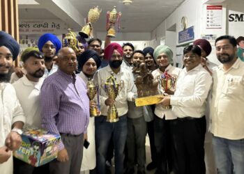 SSD ਕਾਲਜ ਬਰਨਾਲਾ ਦੀ ਜ਼ੋਨਲ ਯੂਥ ਫੈਸਟੀਵਲ ‘ਚ ਸੰਗੀਤ ਅਤੇ ਨਾਟਕ ਸ਼੍ਰੇਣੀਆਂ ਵਿੱਚ ਓਵਰਆਲ ਟਰਾਫ਼ੀ