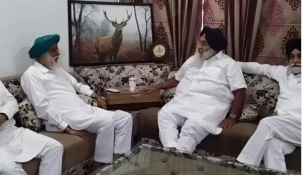 ਕੀ ਰੰਗ ਲਿਆਵੇਗੀ ਸੁਖਬੀਰ ਬਾਦਲ ਤੇ ਰਾਜੇਵਾਲ ਦੀ ਬੰਦ ਕਮਰੇ ‘ਚ ਹੋਈ ਮੁਲਾਕਾਤ