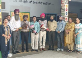 ਜ਼ਿਲ੍ਹਾ ਸਿੱਖਿਆ ਦਫ਼ਤਰ ਵੱਲੋਂ ਰਾਜ ਅਧਿਆਪਕ ਪੁਰਸਕਾਰ ਨਾਲ ਸਨਮਾਨਿਤ ਅਧਿਆਪਕਾਂ ਦਾ ਸਨਮਾਨ