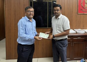 ਟਰਾਈਡੈਂਟ ਗਰੁੱਪ ਵੱਲੋਂ ਬਰਨਾਲਾ ‘ਚ ਪਾਰਾਲੀ ਪ੍ਰਬੰਧਨ ਲਈ 5 ਲੱਖ ਰੁਪਏ ਦਾ ਯੋਗਦਾਨ