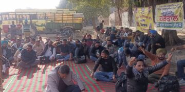 ਸਰਕਾਰੀ ਬੱਸਾਂ ਦੀ ਹੜ੍ਹਤਾਲ ਖਤਮ ਹੋਣ ਸਬੰਧੀ ਟਰਾਂਸਪੋਰਟ ਮੰਤਰੀ ਦਾ ਦਾਅਵਾ ਝੂਠਾ ਨਿਕਲਿਆ