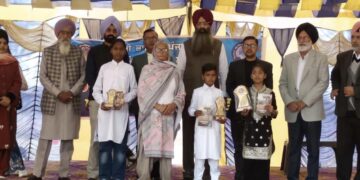 ਨੰਬਰਦਾਰ ਮੇਜਰ ਸਿੰਘ ਧਾਲੀਵਾਲ ਦੀ ਯਾਦ ਵਿੱਚ ਪਿੰਡ ਚੌਹਾਨਕੇ ਖੁਰਦ ਵਿਖੇ ਕਰਵਾਇਆ ਵਿਲੱਖਣ ਸਮਾਗਮ