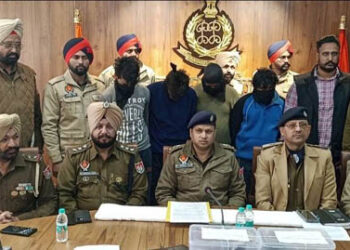 ਬਰਨਾਲੇ ਦੀ ਕਪਾਹ ਮੰਡੀ ‘ਚ ਹੋਇਆ ਮੁਕਾਬਲਾ…ਇੱਕ ਲੁਟੇਰੇ ਦੀ ਲੱਤ ‘ਚ ਲੱਗੀ ਗੋਲੀ….5 ਲੁਟੇਰੇ ਕਾਬੂ