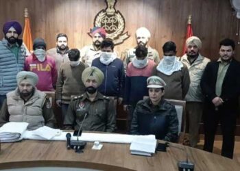 ਬਰਨਾਲਾ ਪੁਲਿਸ ਨੇ ਵੱਡੀਆਂ ਕੰਪਨੀਆਂ ਦੀਆਂ ਬਰਾਂਚਾਂ ਦੇਣ ਦੇ ਨਾਮ ‘ਤੇ ਲੱਖਾਂ ਦੀਆਂ ਠੱਗੀਆਂ ਮਾਰਨ ਵਾਲਾ ਗਿਰੋਹ ਕੀਤਾ ਕਾਬੂ