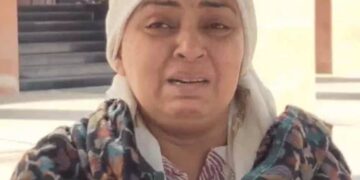 ਮਾਂ ਪੰਜਾਬ ਤੋਂ ਜਰਮਨੀ ਆਪਣੀ ਗਰਭਵਤੀ ਬੇਟੀ ਲਈ ਲੈ ਕੇ ਗਈ ਪੰਜੀਰੀ…ਸਾਰਾ ਟੱਬਰ ਵੈਂਟੀਲੇਟਰ ‘ਤੇ…!