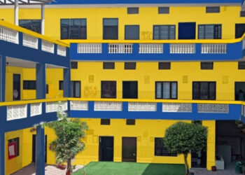 ਚਰਚਾ…ਆਮ ਆਦਮੀ ਪਾਰਟੀ ਦੇ ਝੰਡੇ ਦੇ ਰੰਗ ਵਰਗਾ ਰੰਗ ਹੋਵੇਗਾ ਪੰਜਾਬ ਦੇ ਸਰਕਾਰੀ ਸਕੂਲਾਂ ਨੂੰ…!