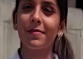 ਕਲਾਸ ਰੂਮ ਵਿੱਚ ਨੌਜਵਾਨ ਨੇ ਪਹਿਲਾਂ ਵਿਦਿਆਰਥਣ ਦੇ ਸਿਰ ਵਿੱਚ ਅਤੇ ਫਿਰ ਆਪਣੇ ਸਿਰ ‘ਚ ਮਾਰੀ ਗੋਲੀ…ਮੌਕੇ ‘ਤੇ ਮੌਤ