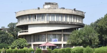 ਅਹਿਮ ਖ਼ਬਰ…ਜਿਹੜੇ ਵਿਦਿਆਰਥੀਆਂ ਦੀ ਡਿਗਰੀ ਪੂਰੀ ਨਹੀਂ ਹੋਈ ਉਹਨਾਂ ਨੂੰ ਮਿਲੇਗਾ ਗੋਲਡਨ ਚਾਂਸ