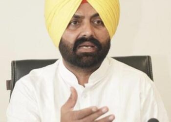 ਲਾਲਜੀਤ ਭੁੱਲਰ ‘ਤੇ ਹੋ ਸਕਦੈ ਮੁਕੱਦਮਾ ਦਰਜ…ਪਰਿਵਾਰ ਨੇ ਸਸਕਾਰ ਤੋਂ ਕੀਤਾ ਇਨਕਾਰ