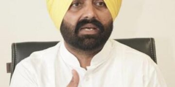 ਲਾਲਜੀਤ ਭੁੱਲਰ ‘ਤੇ ਹੋ ਸਕਦੈ ਮੁਕੱਦਮਾ ਦਰਜ…ਪਰਿਵਾਰ ਨੇ ਸਸਕਾਰ ਤੋਂ ਕੀਤਾ ਇਨਕਾਰ