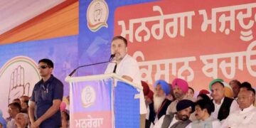 ਬਰਨਾਲਾ ਰੈਲੀ….ਰਾਹੁਲ ਗਾਂਧੀ ਨੇ ਇੱਕੋ ਤੀਰ ਨਾਲ ਕਈ ਨਿਸ਼ਾਨੇ ਲਾਏ, ਨਰਿੰਦਰ ਮੋਦੀ ਨੂੰ ਕਿਹਾ ਮਜ਼ਬੂਰ ਪ੍ਰਧਾਨ ਮੰਤਰੀ