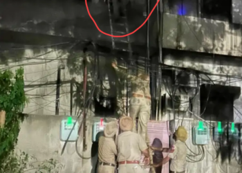 ਸਪਾ ਸੈਂਟਰ ਦਾ ਮਾਲਕ ਪੁਲਿਸ ਟੀਮ ਨੂੰ ਸੈਂਟਰ ‘ਚ ਬੰਦ ਕਰਕੇ ਬਾਹਰੋਂ ਜ਼ਿੰਦਾ ਲਗਾ ਕੇ ਹੋਇਆ ਫਰਾਰ