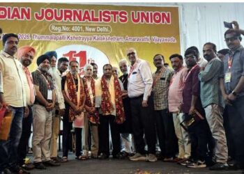 ਮੁਬਾਰਕਾਂ ਪੰਜਾਬ ਸਿਆਂ….ਬਲਵਿੰਦਰ ਜੰਮੂ ਨੇ ਇੰਡੀਅਨ ਜਰਨਲਿਸਟਸ ਯੂਨੀਅਨ ਦੇ ਕੌਮੀ ਪ੍ਰਧਾਨ ਵਜੋਂ ਅਹੁਦਾ ਸੰਭਾਲਿਆ