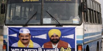 AAP ਦੀ ਆਦਮਪੁਰ ਰੈਲੀ ਲਈ ਬਰਨਾਲਾ ਤੋਂ ਕੱਟੀਆਂ PRTC ਦੀਆਂ ਬੱਸਾਂ ਪਿੰਡਾਂ ‘ਚ ਖਾਲੀ ਖੜੀਆਂ ਰਹੀਆਂ