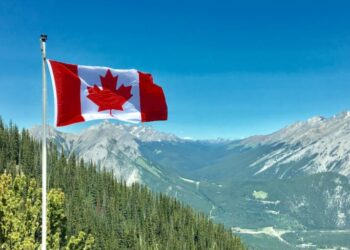 ਕੈਨੇਡਾ ‘ਚ ਲੱਗਭੱਗ 9000 ਪੰਜਾਬੀ ਵਿਦਿਆਰਥੀਆਂ ‘ਤੇ ਡਿਪੋਰਸ਼ਨ ਦੀ ਤਲਵਾਰ ਲਟਕੀ…ਨਵਾਂ ਕਾਨੂੰਨ C 12 ਲਾਗੂ