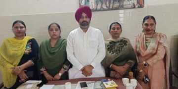 ਕਾਂਗਰਸੀ ਵਰਕਰਾਂ ‘ਤੇ ਦਰਜ FIR ਦਾ ਮੁੱਦਾ ਐਸਸੀ ਕਮਿਸ਼ਨ ਪੰਜਾਬ ਦੇ ਦਰਬਾਰ ਪੁੱਜਿਆ