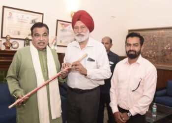 ਹੰਡਿਆਇਆ ਵਾਲੇ ਫਲਾਈਓਵਰ ਦਾ ਮਾਮਲਾ ਕੇਂਦਰੀ ਮੰਤਰੀ ਦੇ ਦਰਬਾਰ ਪੁੱਜਿਆ…ਇੰਜੀ. ਸਿੱਧੂ ਨੇ ਦਿੱਤਾ ਮੰਗ ਪੱਤਰ