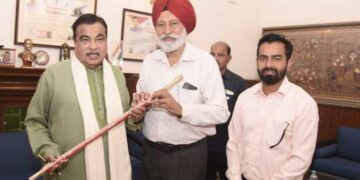 ਹੰਡਿਆਇਆ ਵਾਲੇ ਫਲਾਈਓਵਰ ਦਾ ਮਾਮਲਾ ਕੇਂਦਰੀ ਮੰਤਰੀ ਦੇ ਦਰਬਾਰ ਪੁੱਜਿਆ…ਇੰਜੀ. ਸਿੱਧੂ ਨੇ ਦਿੱਤਾ ਮੰਗ ਪੱਤਰ