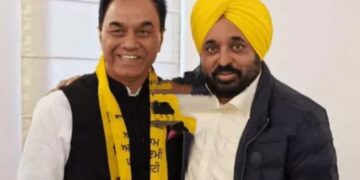 ਭੰਬਲਭੂਸਾ : ਪੰਜਾਬ ਤੋਂ aap ਸੰਸਦ ਨੂੰ ਗ੍ਰਿਹ ਮੰਤਰੀ ਅਮਿਤ ਸ਼ਾਹ ਨੇ ਦਿੱਤੀ ਜਨਮਦਿਨ ਦੀ ਮੁਬਾਰਕਬਾਦ