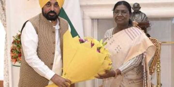 CM ਭਗਵੰਤ ਮਾਨ ਨੇ ਰਾਸ਼ਟਰਪਤੀ ਨਾਲ ਕੀਤੀ ਮੁਲਾਕਾਤ…”ਰਾਈਟ ਟੂ ਰੀਕਾਲ” ਕਾਨੂੰਨ ਦੀ ਕੀਤੀ ਮੰਗ