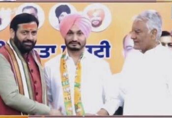 ਬਰਨਾਲਾ ਦੇ ਰਜਵਾੜੇ ਢਾਬੇ ‘ਤੇ ਖਿੜਿਆ ਕਮਲ ਦਾ ਫੁੱਲ…ਬੜਿੰਗ ਨੇ ਕੀਤੀ ਭਾਜਪਾ ‘ਚ ਸ਼ਮੂਲੀਅਤ