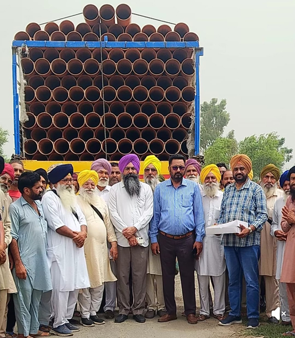 ਵੱਡੇ ਅਫ਼ਸਰਾਂ ਦੀ ਕਚਹਿਰੀ ‘ਚ ਪੁੱਜਿਆ ਪਿੰਡ ਛੀਨੀਵਾਲ ਕਲਾਂ ਦਾ ਮਾਮਲਾ…ਦੋਵੇਂ ਧਿਰਾਂ ਵੱਲੋਂ ਇੱਕ ਦੂਜੇ ਦੇ ਖਿਲਾਫ਼ ਸ਼ਿਕਾਇਤਾਂ ਪੇਸ਼
