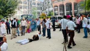 ਤ੍ਰਾਸਦੀ…ਆਜ਼ਾਦੀ ਦਿਵਸ ਦੀ ਰਿਹਰਸਲ ‘ਚ ਭਾਗ ਲੈਣ ਤੋਂ ਬਾਅਦ ਮੁਲਾਜ਼ਮਾਂ ਨੇ ਸਾੜਿਆ ਵਿੱਤ ਮੰਤਰੀ ਦਾ ਪੁਤਲਾ