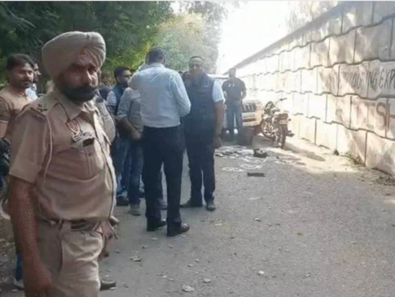 Breaking news….ਦੋ ਗੈਂਗਸਟਰ ਪੁਲਿਸ ਐਨਕਾਊਂਟਰ ‘ਚ ਢੇਰ…ਦੋਵੇਂ ਅੰਮ੍ਰਿਤਸਰ ਦੇ ਹਨ